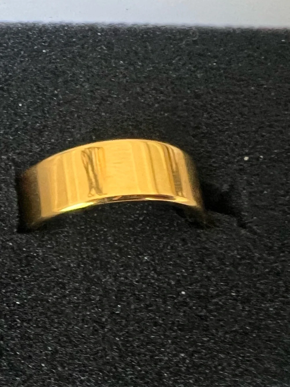 Oracle Gold Smart health tracker Ring with Charger | Size 10